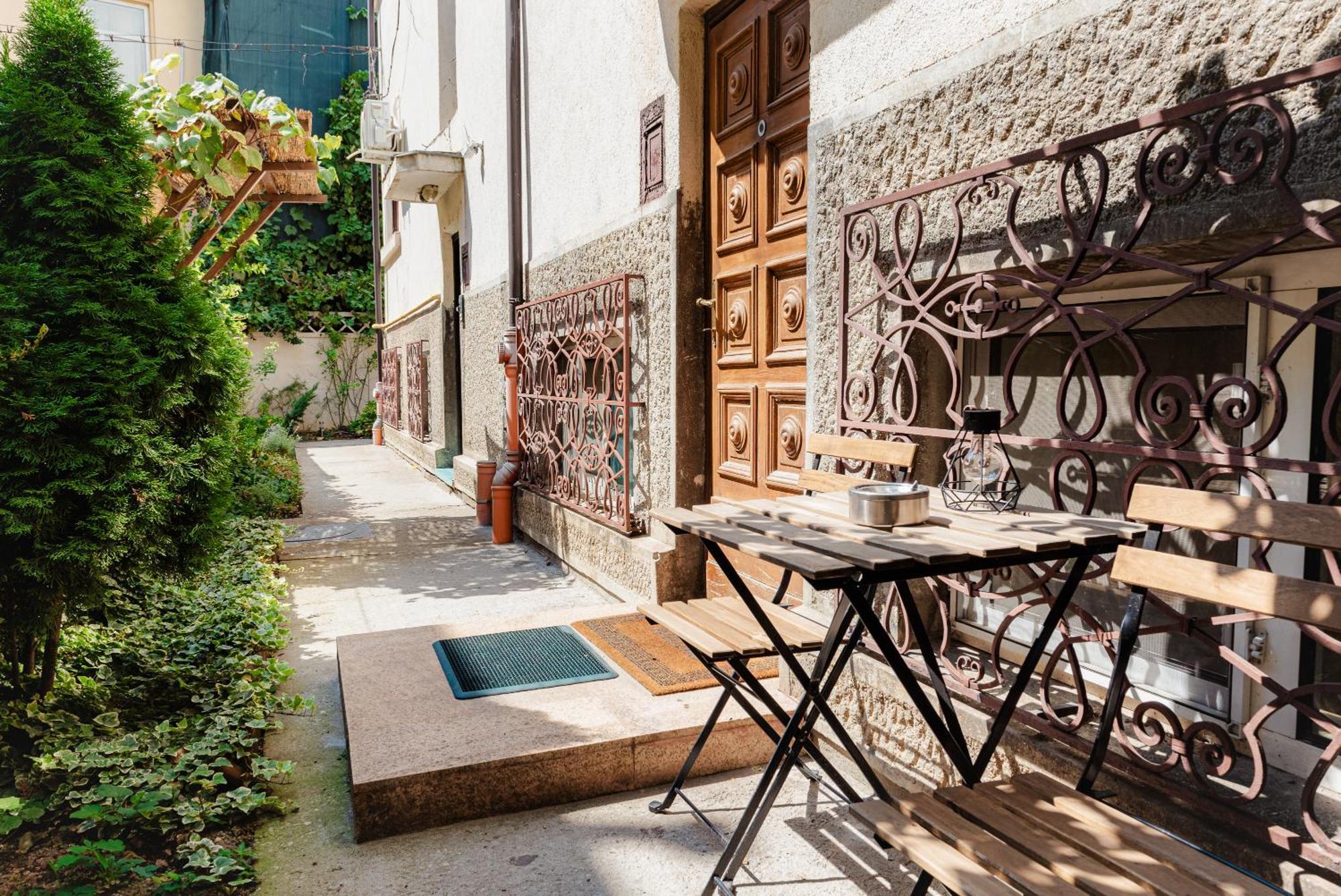 Downtown Apartment Boutique Green Garden Unirii Bucureşti Ngoại thất bức ảnh